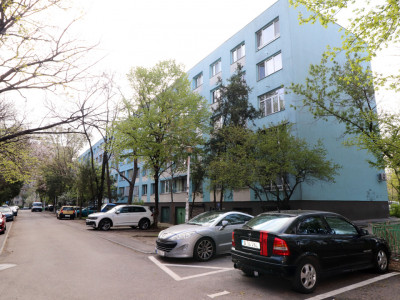 Parter Inalt, Prelungirea Ghencea, 3 Camere Decomandat