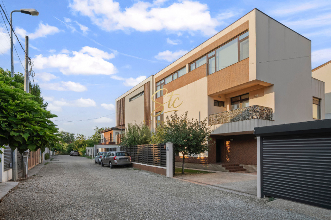 Salajan - vila superba cu 2 etaje - living 48mp fara stalpi