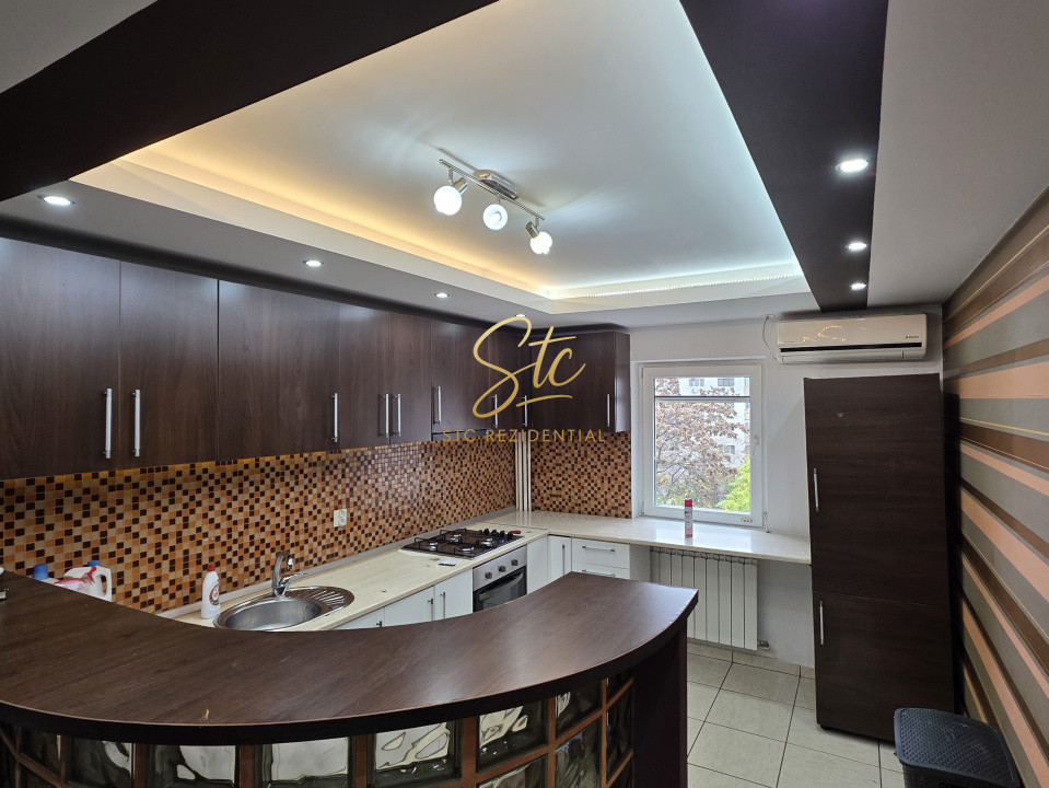 Aviatiei 3 camere | Renovat recent - semimobilat | 5 minute metrou