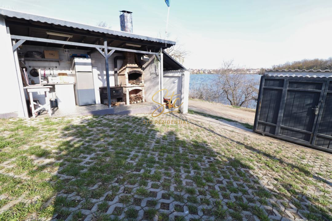 Vila cu deschidere la lac - Branesti - constructie 2016 - mobilata si utilata