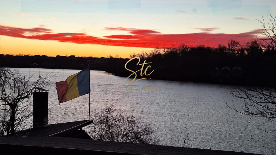 Vila cu deschidere la lac - Branesti - constructie 2016 - mobilata si utilata