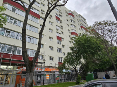 Brancoveanu - Oltenitei - bloc 1983 - nerenovat